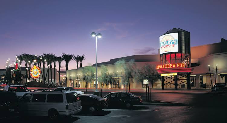 Barley's Casino &amp; Brewing